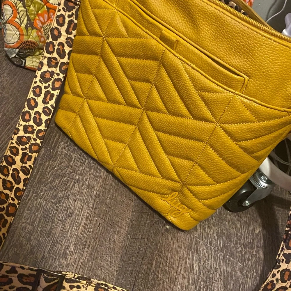 Lug Mustard Quilted Crossbody Bag
Has card protection pockets for security - Picture 1 of 1
